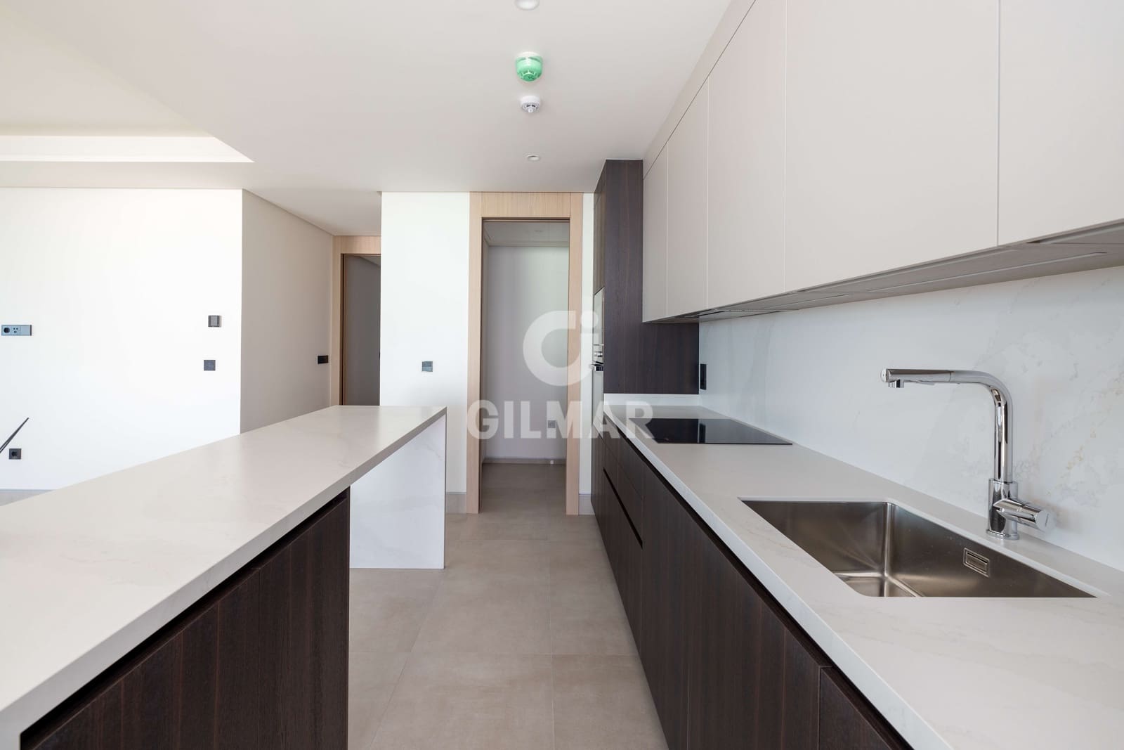 4 soverom Leilighet til salgs i Malaga by med svømmebasseng garasje - € 2 464 000 (Ref: 9976576)