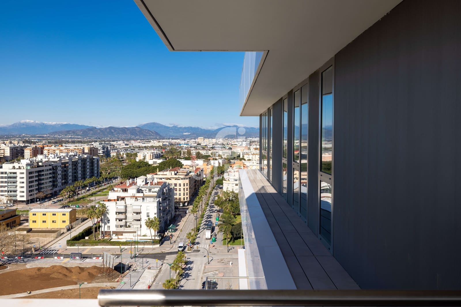 4 soverom Leilighet til salgs i Malaga by med svømmebasseng garasje - € 2 464 000 (Ref: 9976576)