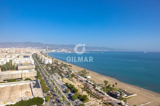 4 soveværelse Lejlighed til salg i Ind La Termica, Málaga by med swimmingpool garage - € 2.464.000 (Ref: 9976576)