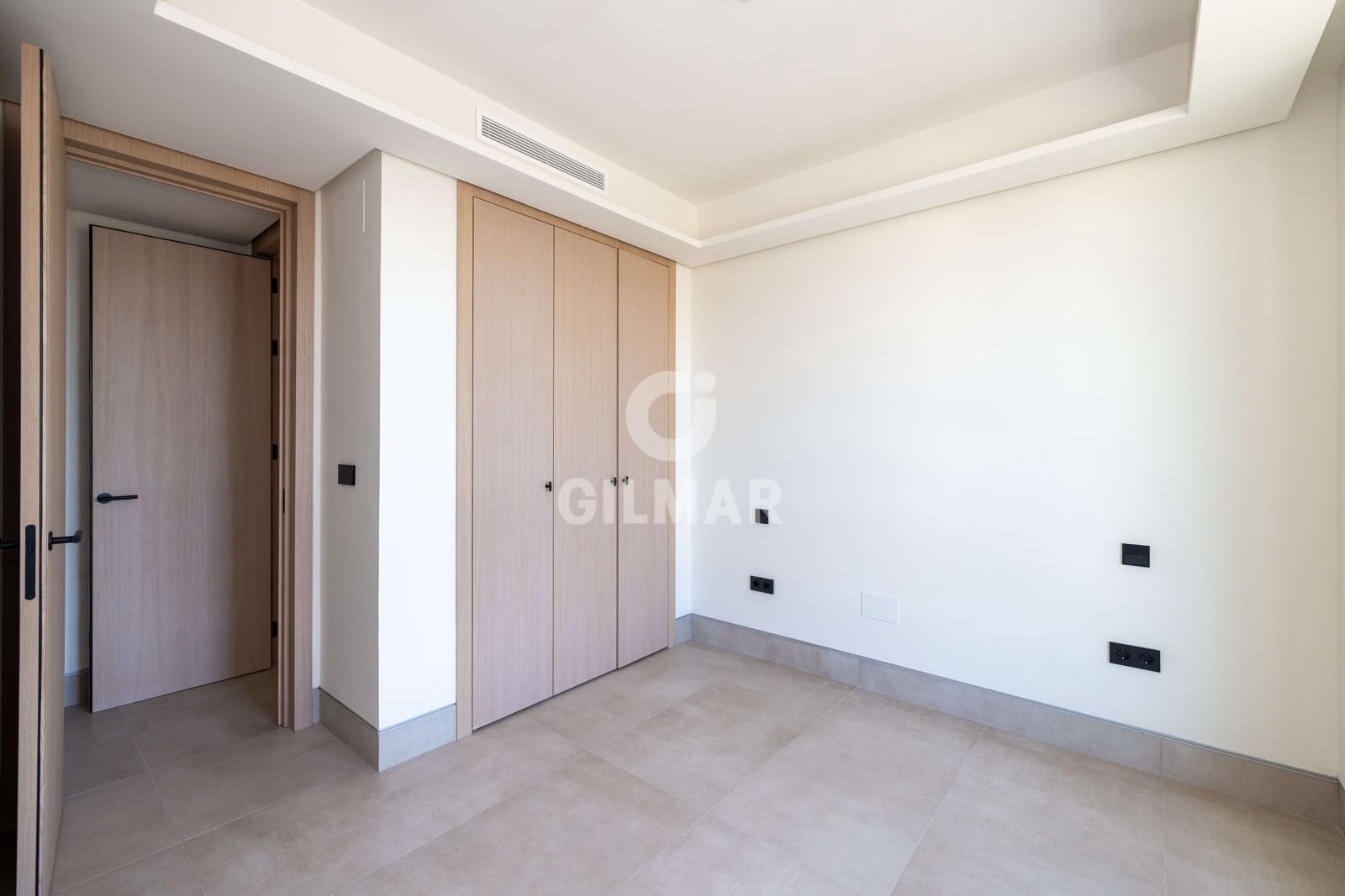 4 soverom Leilighet til salgs i Malaga by med svømmebasseng garasje - € 2 464 000 (Ref: 9976576)