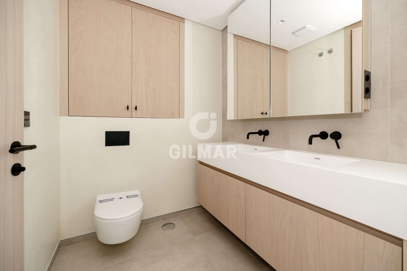 4 soverom Leilighet til salgs i Malaga by med svømmebasseng garasje - € 2 464 000 (Ref: 9976576)