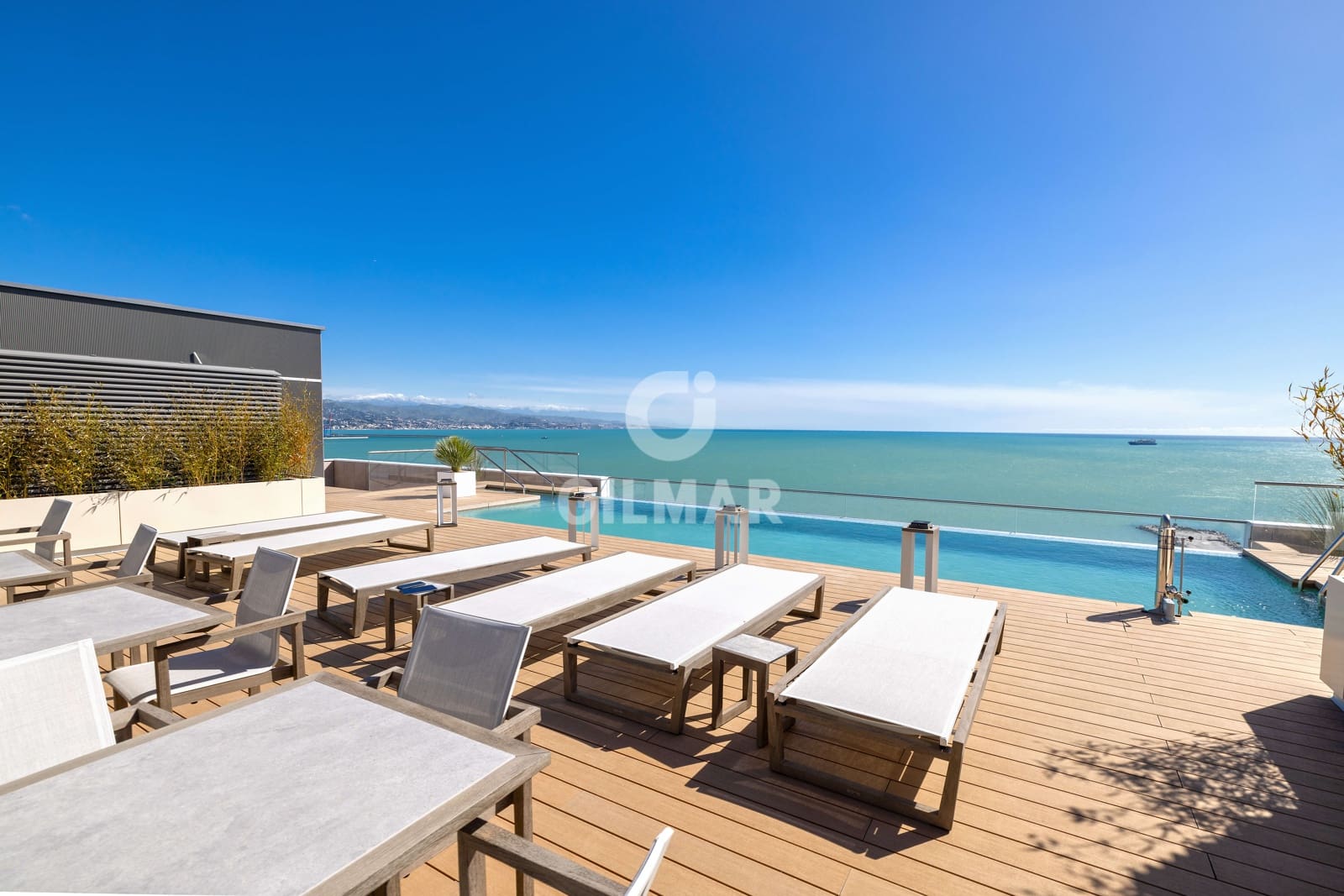 4 soverom Leilighet til salgs i Malaga by med svømmebasseng garasje - € 2 464 000 (Ref: 9976576)