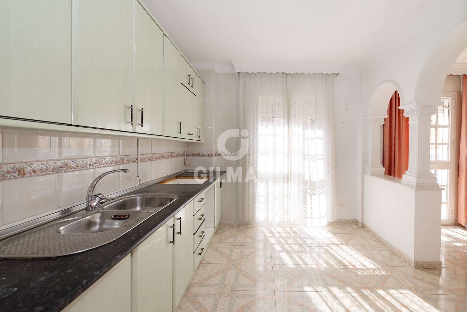3 soverom Villa til salgs i Malaga by - € 660 000 (Ref: 9976577)