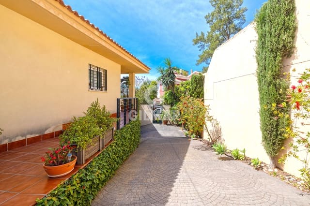 7 sypialnia Willa na sprzedaż w Pinares de San Antón, Miasto Málaga z basenem garażem - 1 420 000 € (Ref: 9976578)