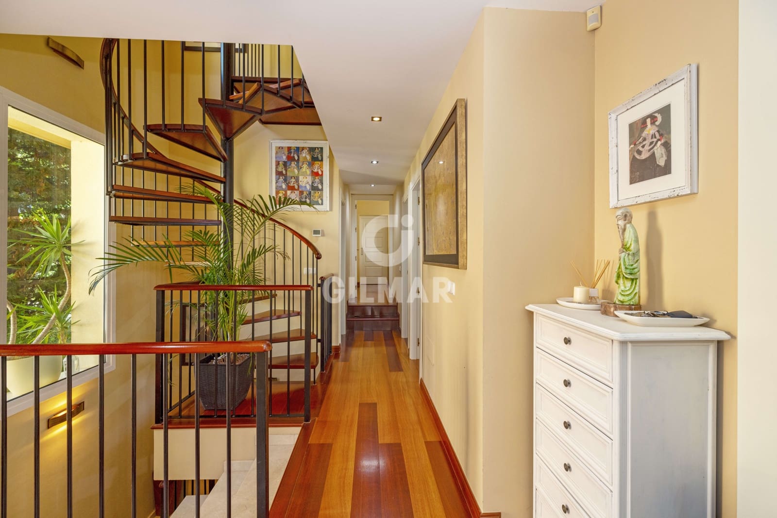 7 sypialnia Willa na sprzedaż w Miasto Malaga z basenem garażem - 1 420 000 € (Ref: 9976578)