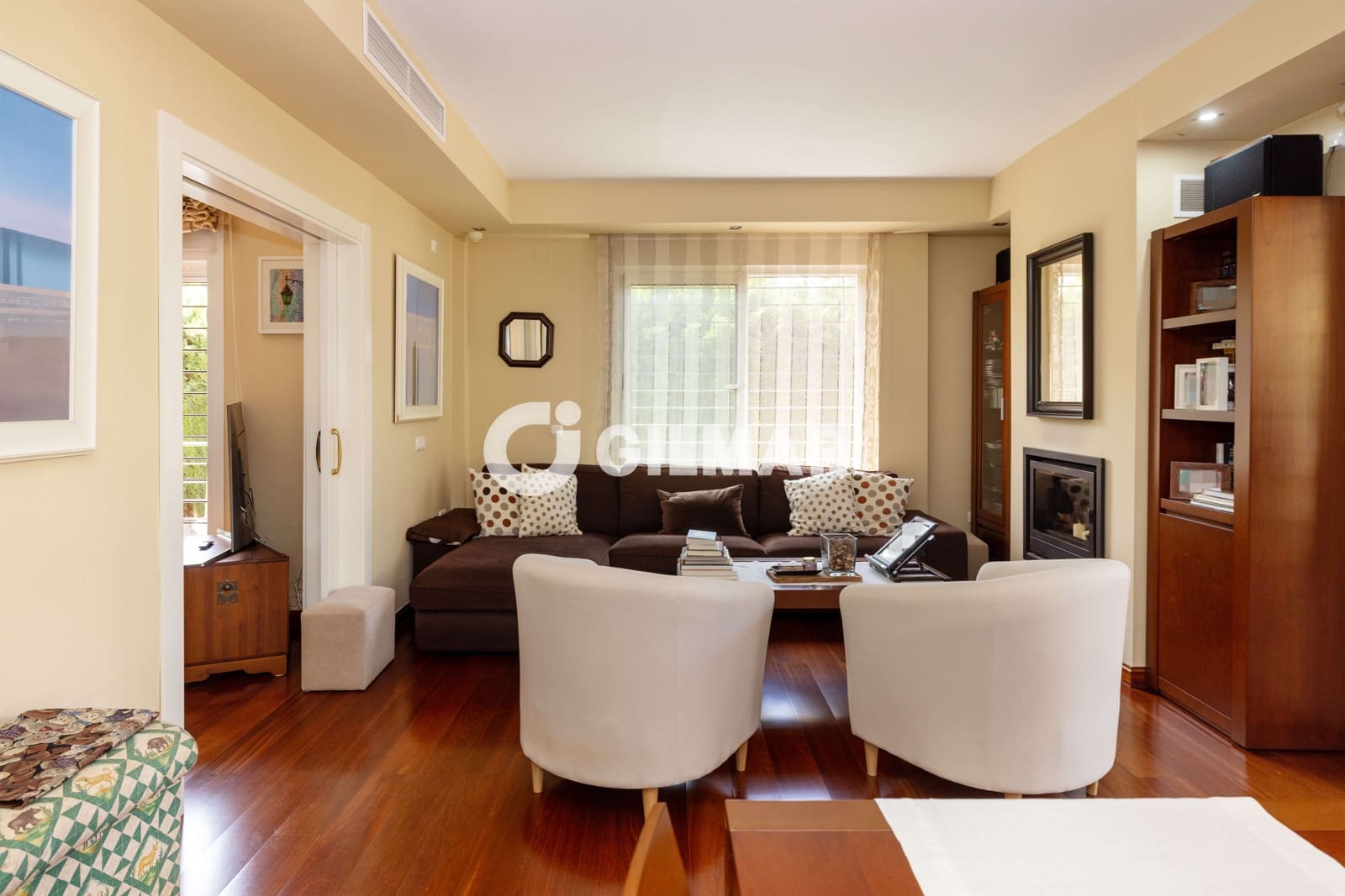 7 soverom Villa til salgs i Malaga by med svømmebasseng garasje - € 1 420 000 (Ref: 9976578)