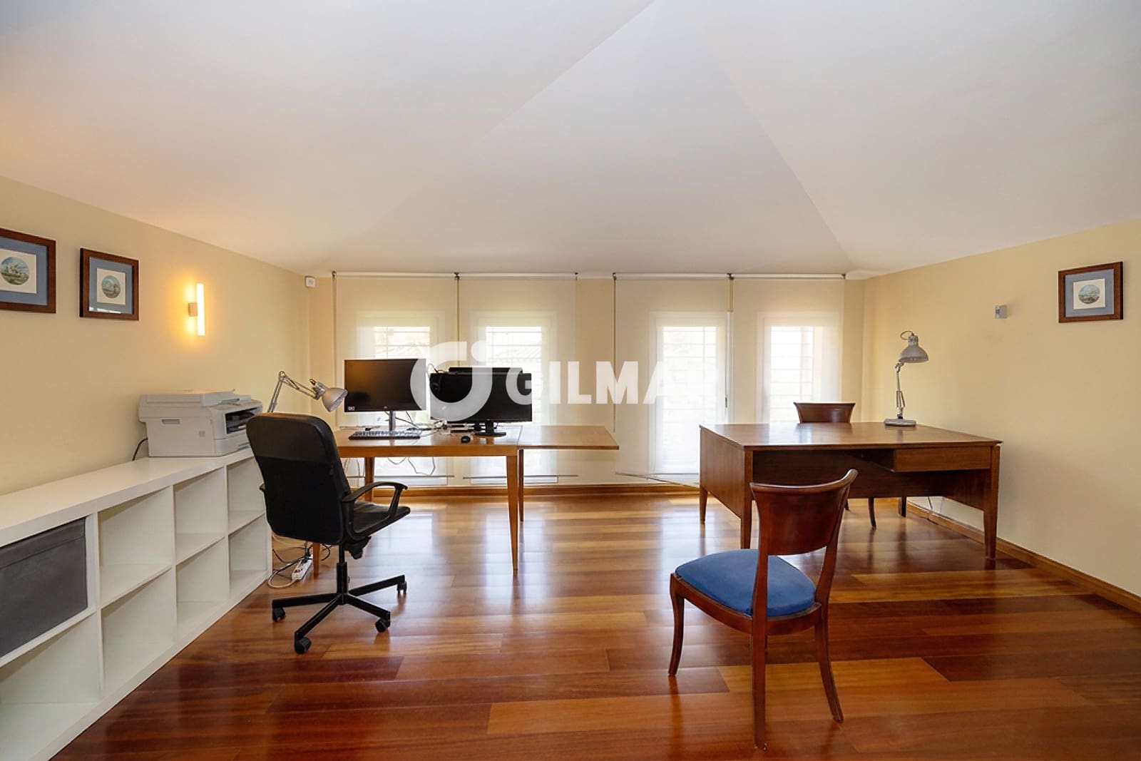 7 soverom Villa til salgs i Malaga by med svømmebasseng garasje - € 1 420 000 (Ref: 9976578)