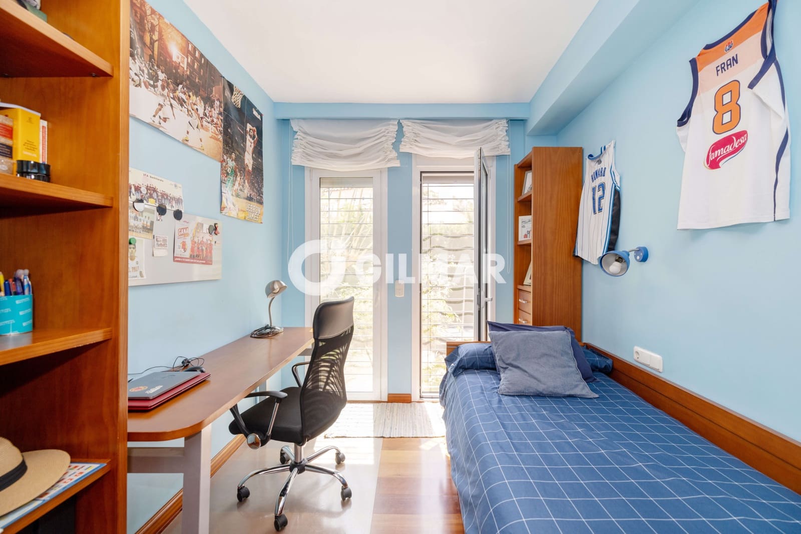 7 soverom Villa til salgs i Malaga by med svømmebasseng garasje - € 1 420 000 (Ref: 9976578)
