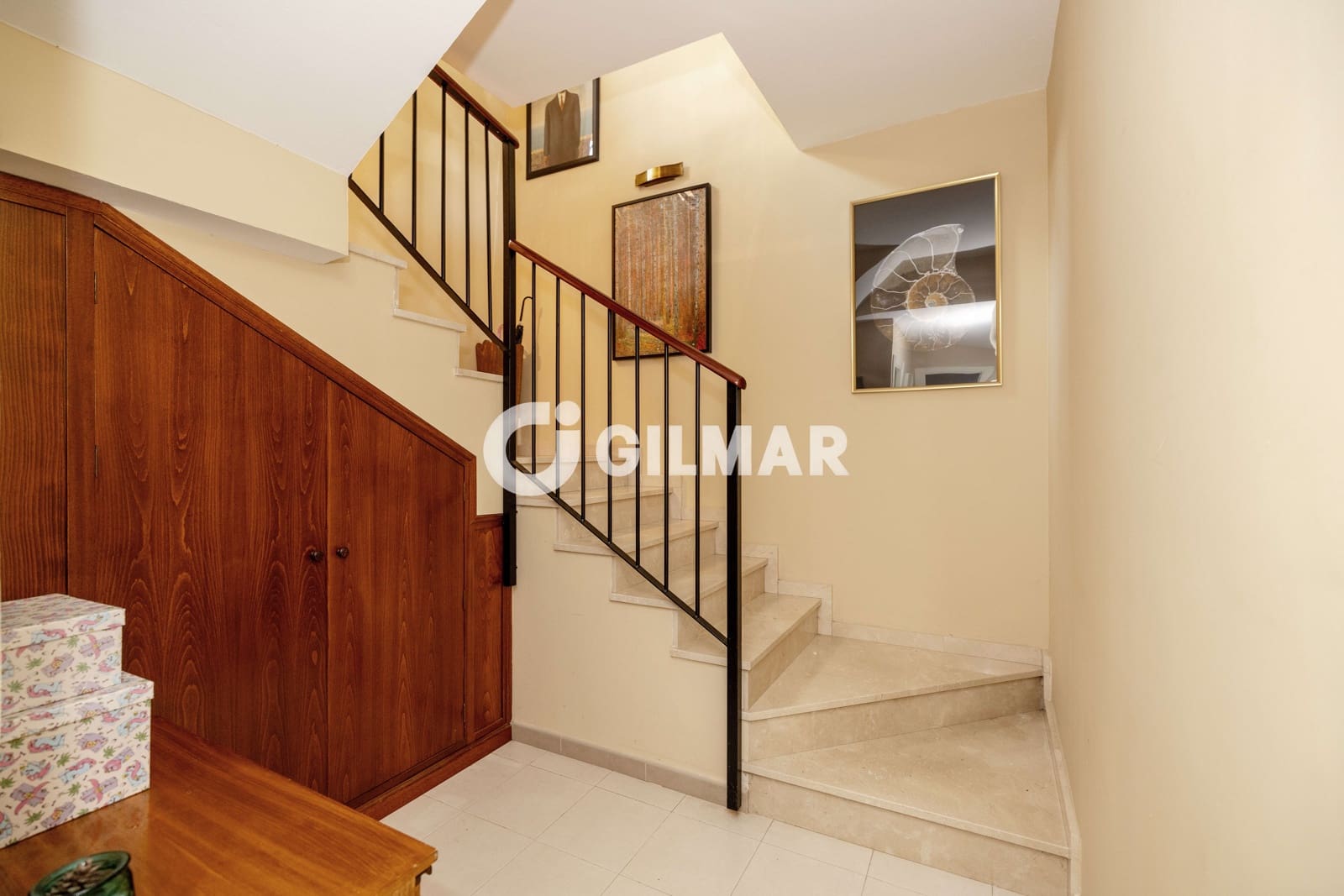 7 soverom Villa til salgs i Malaga by med svømmebasseng garasje - € 1 420 000 (Ref: 9976578)