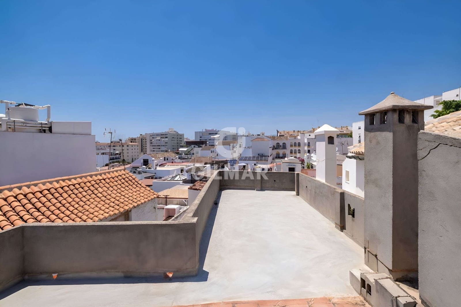 Byhus til salg i Marbella - € 850.000 (Ref: 9976579)
