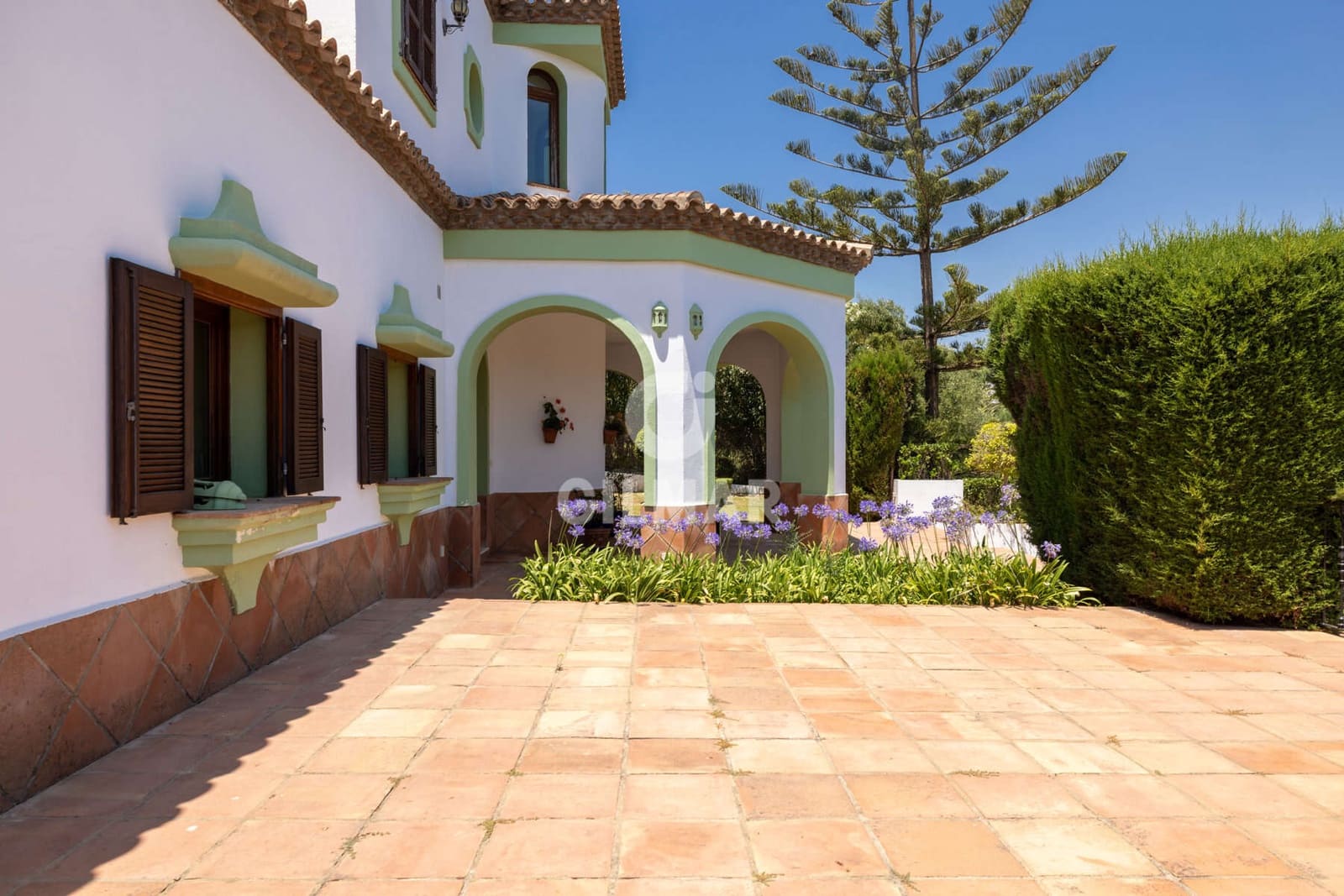5 makuuhuone Huvila myytävänä paikassa Sotogrande mukana uima-altaan - 2 500 000 € (Ref: 9977909)