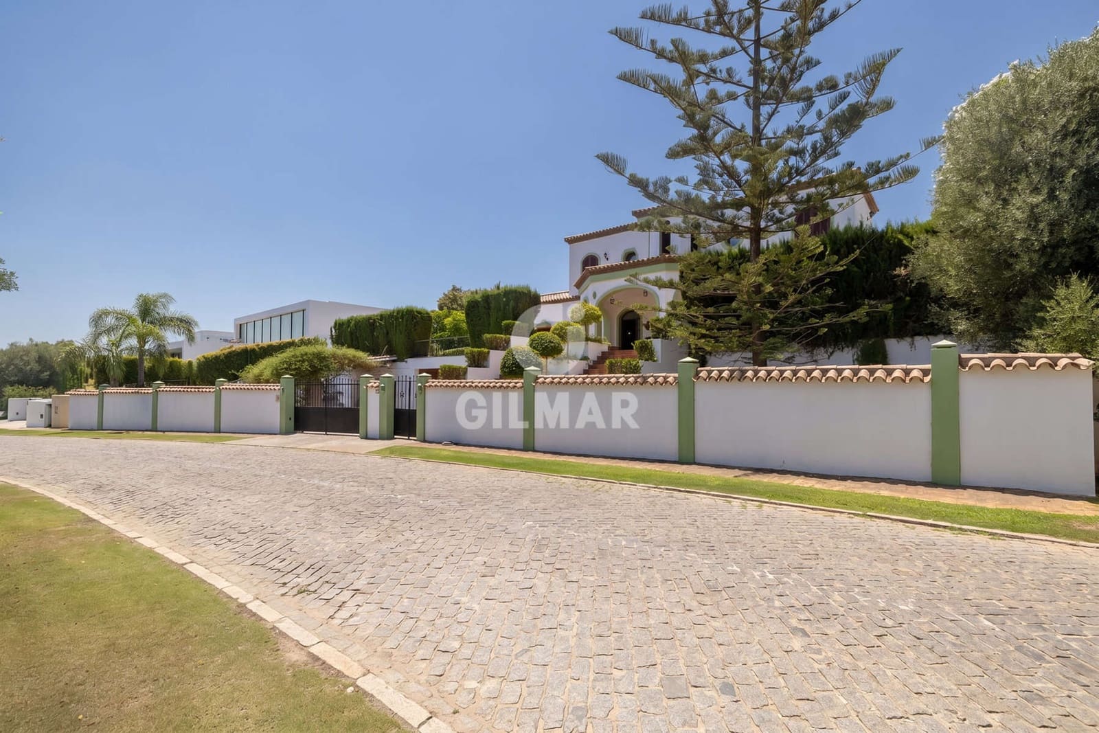 5 makuuhuone Huvila myytävänä paikassa Sotogrande mukana uima-altaan - 2 500 000 € (Ref: 9977909)