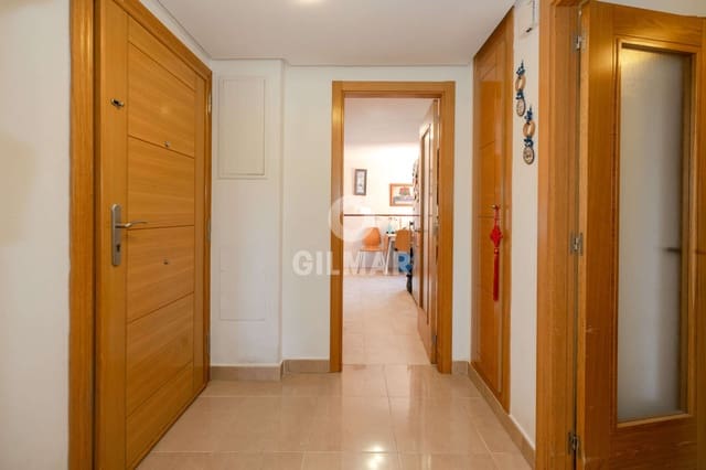 2 soveværelse Penthouse til salg i Los Llanos, Estepona med garage - € 850.000 (Ref: 9977910)