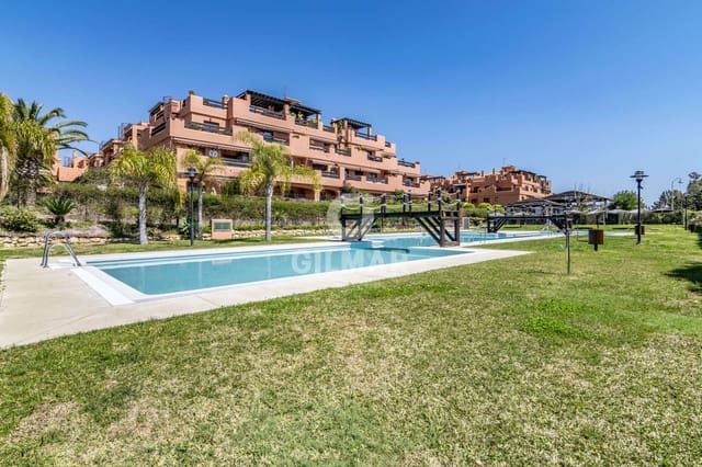 2 soveværelse Penthouse til salg i Los Llanos, Estepona med garage - € 850.000 (Ref: 9977910)