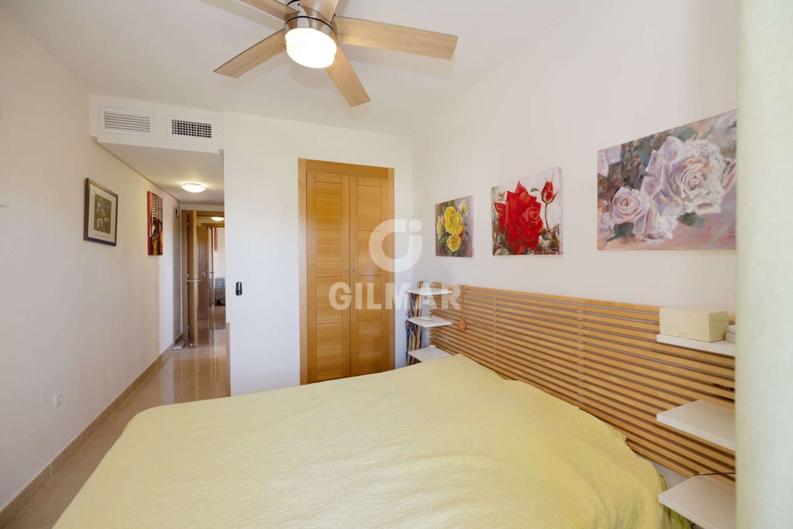 2 soveværelse Penthouse til salg i Estepona med garage - € 850.000 (Ref: 9977910)