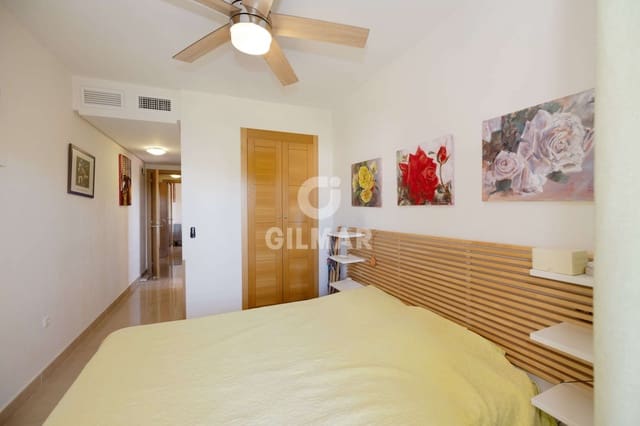 2 soveværelse Penthouse til salg i Los Llanos, Estepona med garage - € 850.000 (Ref: 9977910)