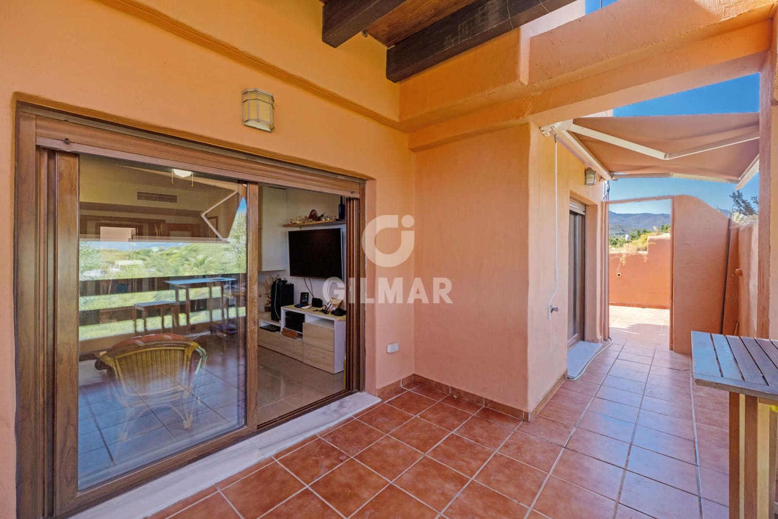 2 soveværelse Penthouse til salg i Estepona med garage - € 850.000 (Ref: 9977910)