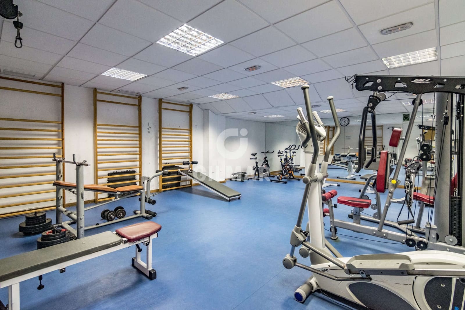 2 soveværelse Penthouse til salg i Estepona med garage - € 850.000 (Ref: 9977910)