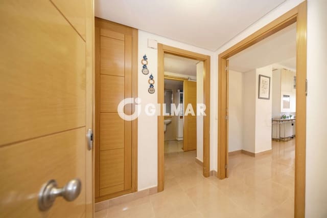 2 soverom Penthouse til salgs i Los Llanos, Estepona med svømmebasseng garasje - € 730 000 (Ref: 9977910)