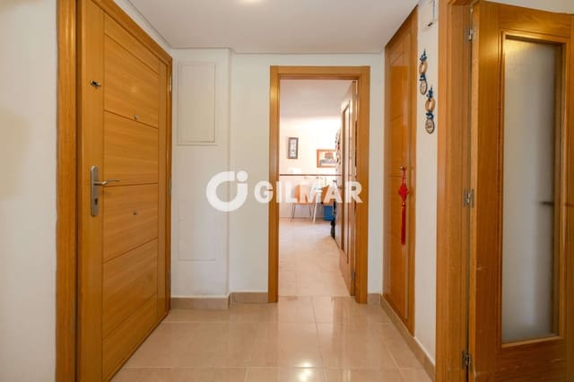 2 soverom Penthouse til salgs i Los Llanos, Estepona med svømmebasseng garasje - € 730 000 (Ref: 9977910)