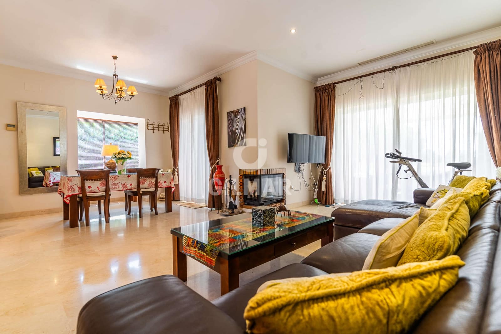 2 quarto Moradia em Banda para venda em Arcos de la Frontera com piscina garagem - 295 000 € (Ref: 9978040)