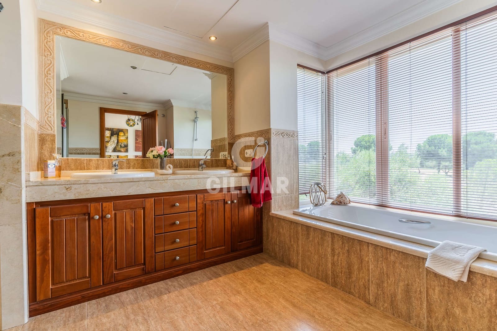 2 quarto Moradia em Banda para venda em Arcos de la Frontera com piscina garagem - 295 000 € (Ref: 9978040)