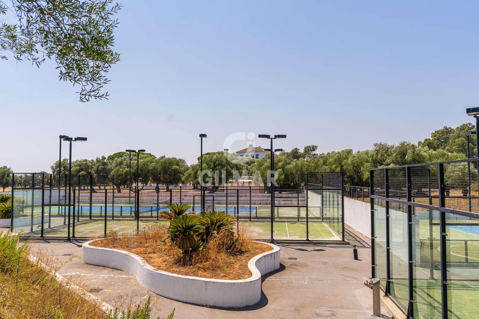 2 quarto Moradia em Banda para venda em Arcos de la Frontera com piscina garagem - 295 000 € (Ref: 9978040)