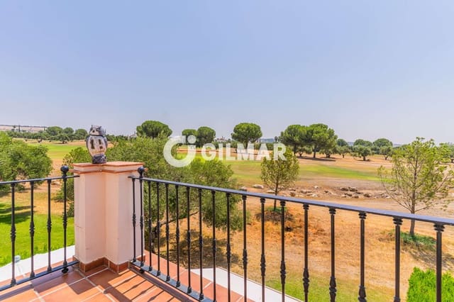 Adosado de 2 habitaciones en Arcos de la Frontera en venta con piscina garaje - 295.000 € (Ref: 9978040)
