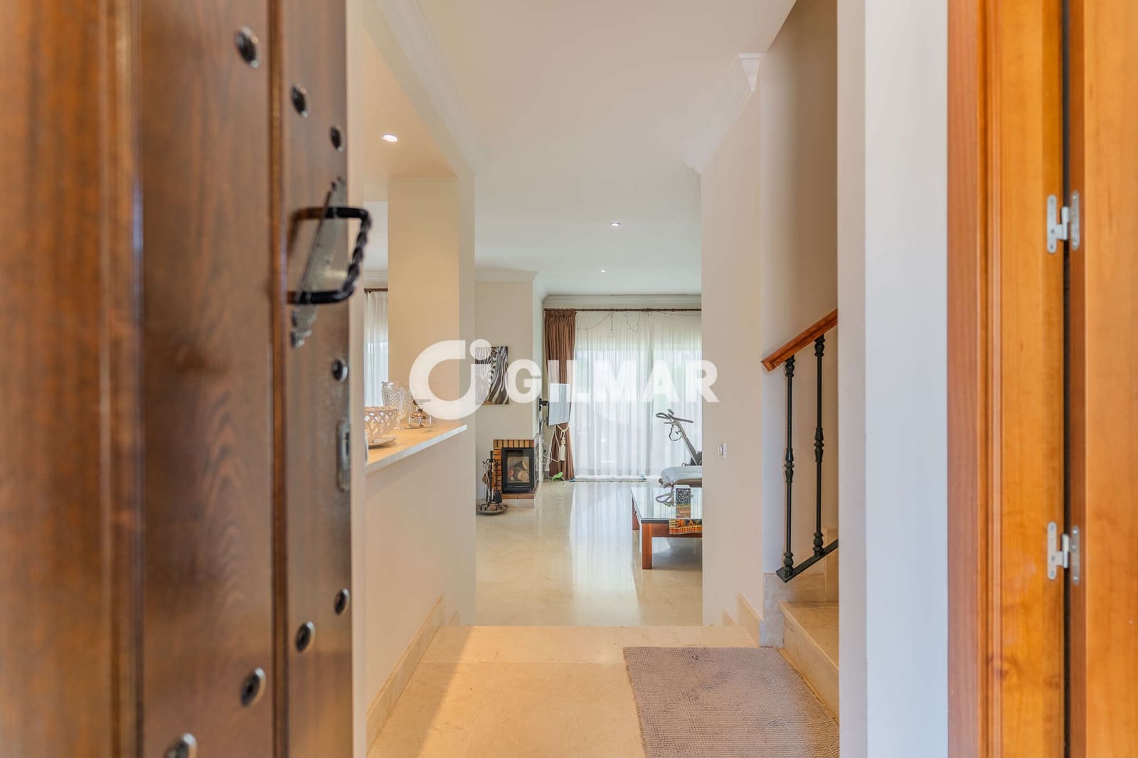 Adosado de 2 habitaciones en Arcos de la Frontera en venta con piscina garaje - 295.000 € (Ref: 9978040)