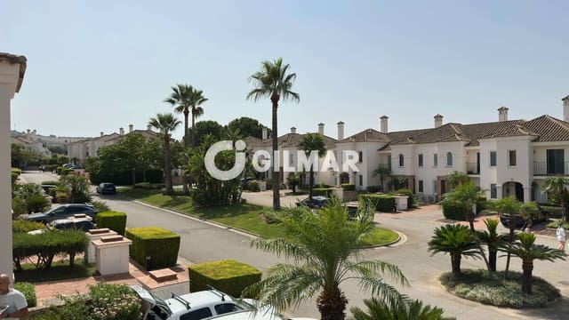 Adosado de 2 habitaciones en Arcos de la Frontera en venta con piscina garaje - 295.000 € (Ref: 9978040)