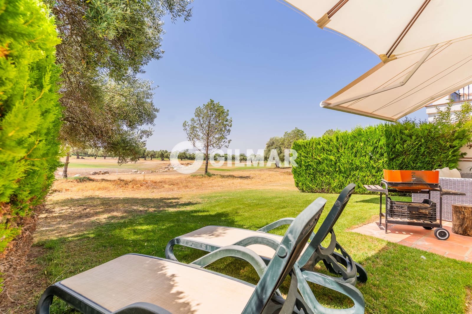 Adosado de 2 habitaciones en Arcos de la Frontera en venta con piscina garaje - 295.000 € (Ref: 9978040)