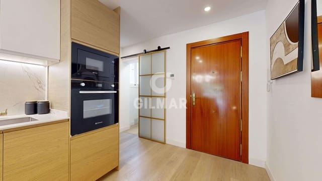 3 bedroom Flat for sale in Centro ciudad, Fuengirola with garage - € 397,000 (Ref: 9979233)