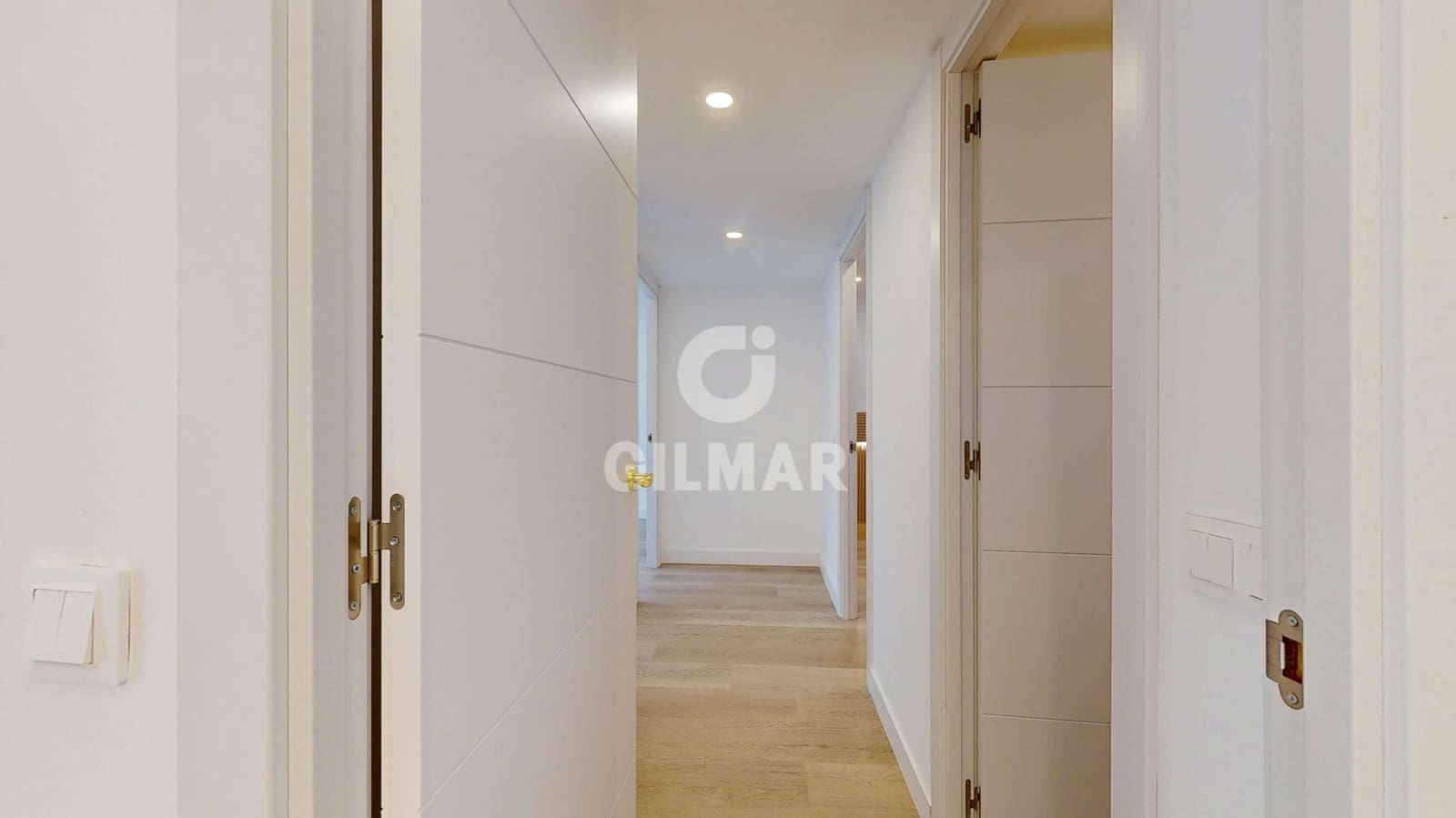 3 bedroom Flat for sale in Fuengirola with garage - € 397,000 (Ref: 9979233)