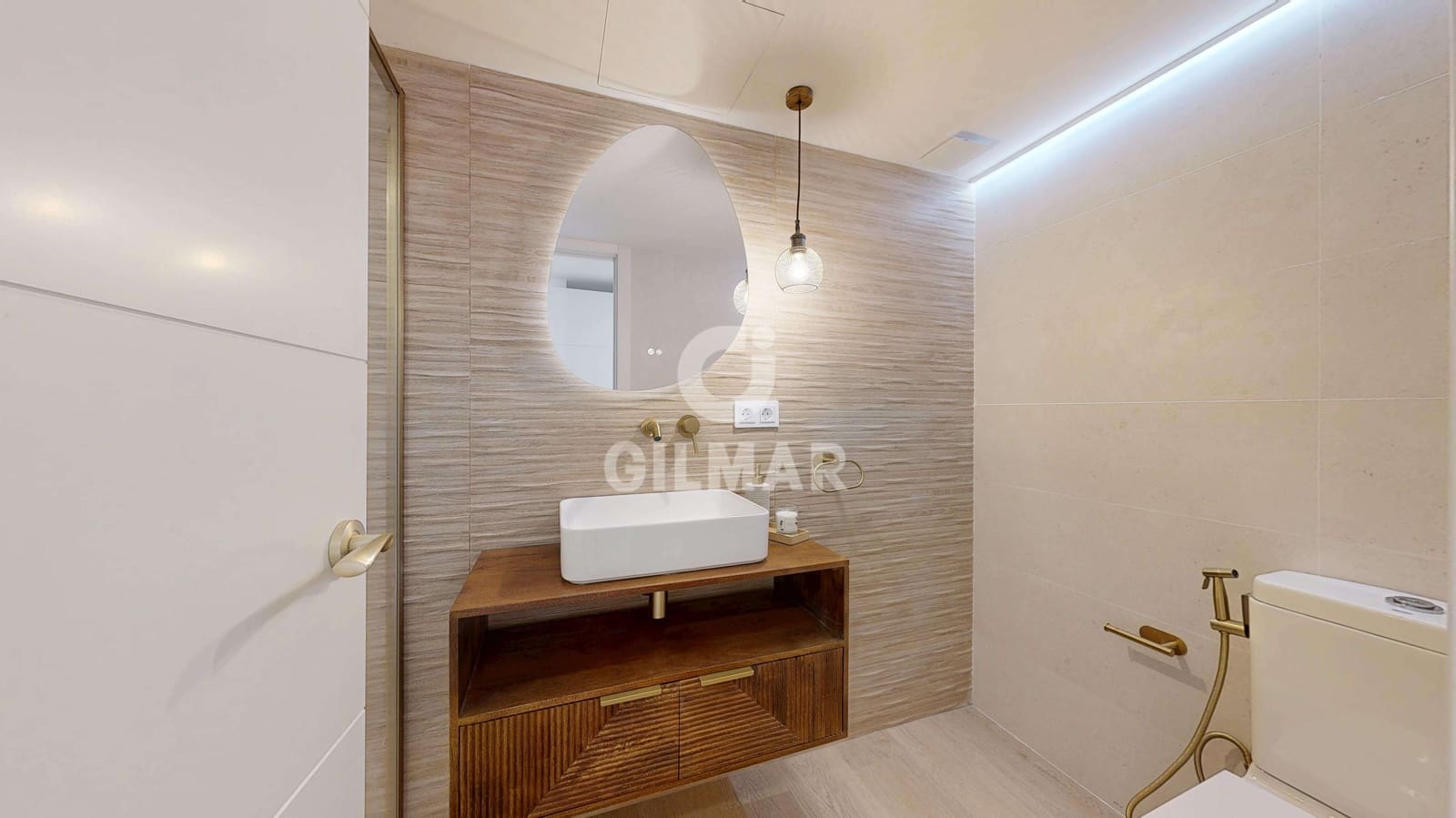 3 bedroom Flat for sale in Fuengirola with garage - € 397,000 (Ref: 9979233)