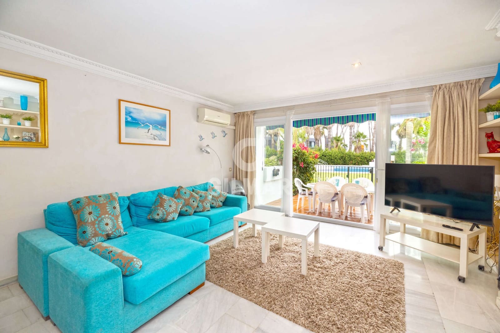 Adosado de 3 habitaciones en Estepona en venta con piscina garaje - 750.000 € (Ref: 9979235)