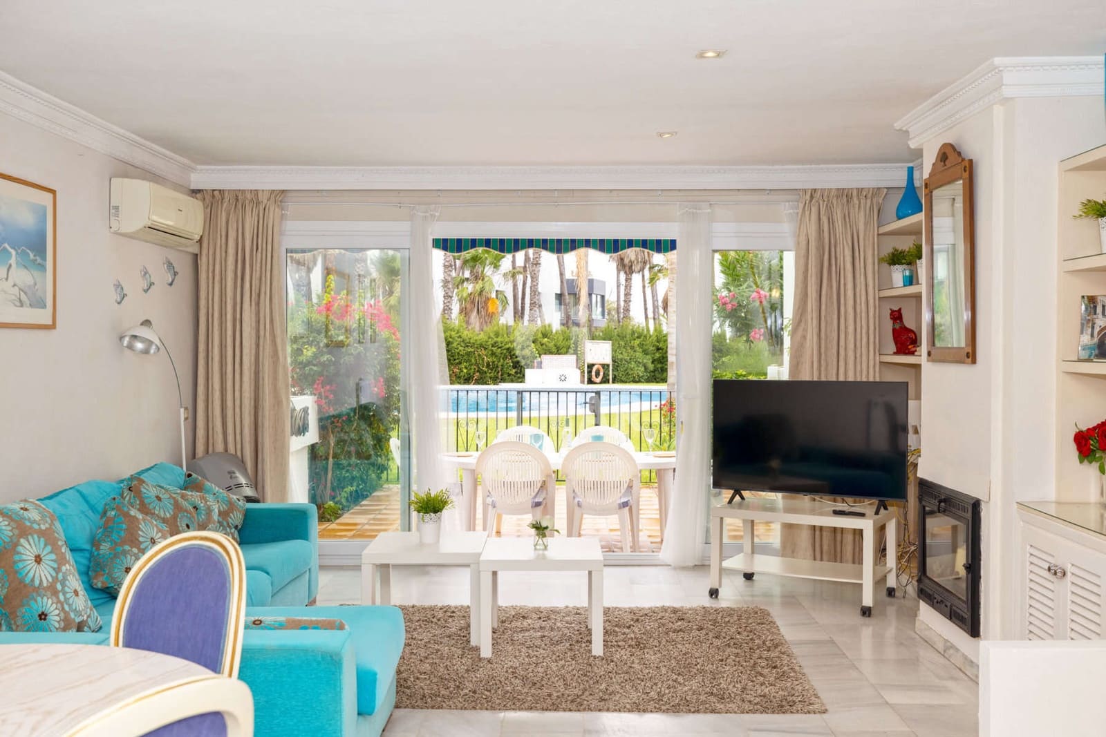 Adosado de 3 habitaciones en Estepona en venta con piscina garaje - 750.000 € (Ref: 9979235)