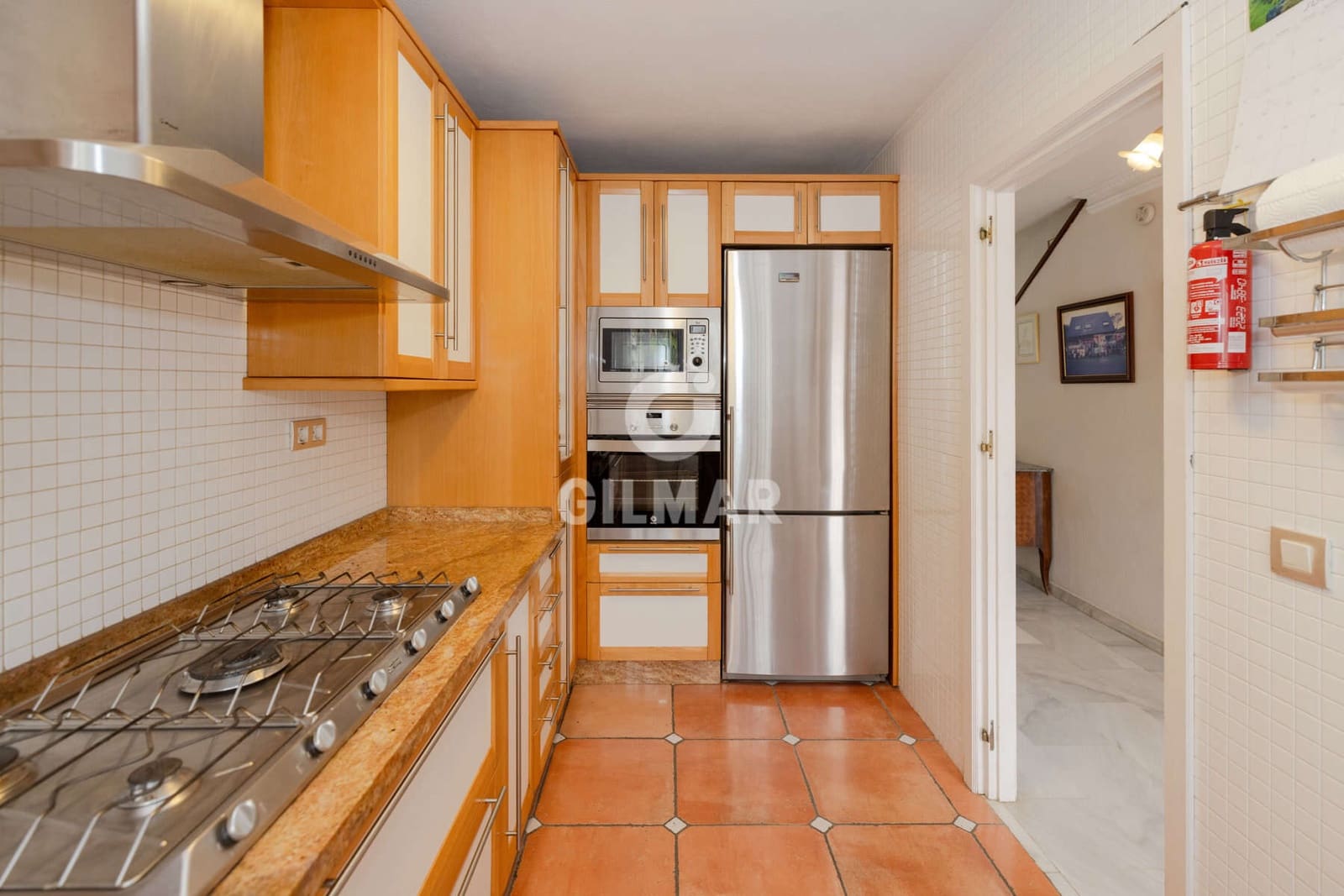 Adosado de 3 habitaciones en Estepona en venta con piscina garaje - 750.000 € (Ref: 9979235)