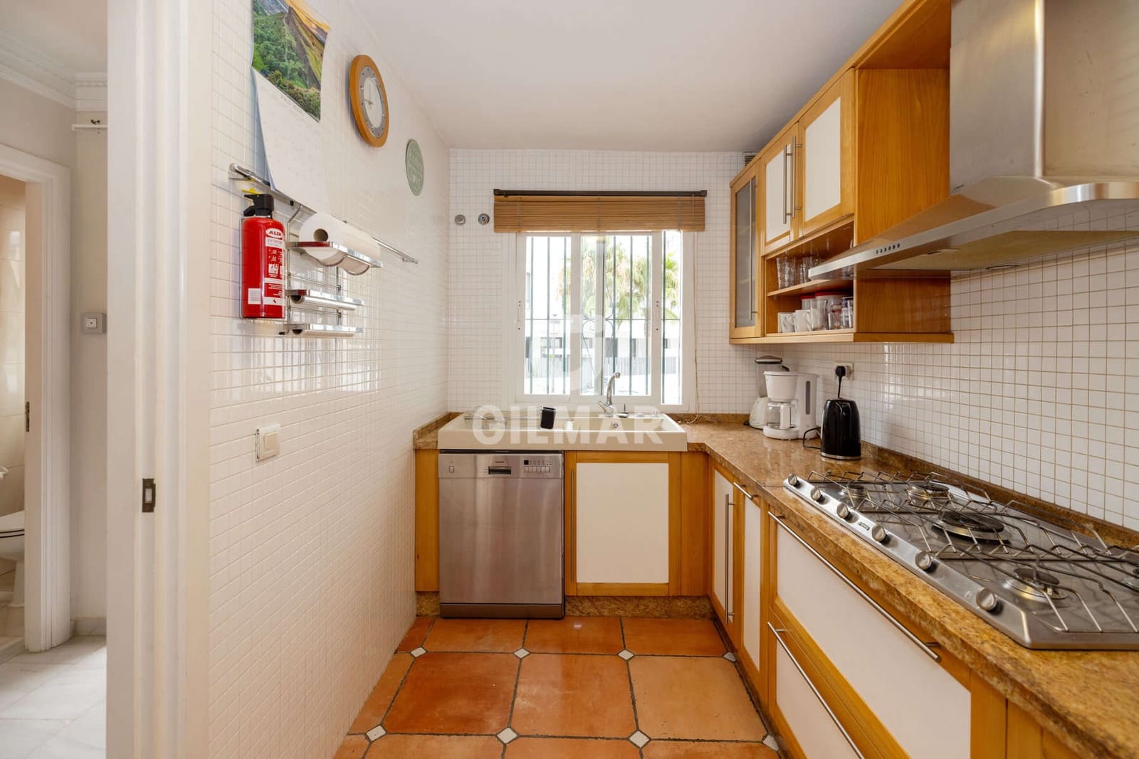 Adosado de 3 habitaciones en Estepona en venta con piscina garaje - 750.000 € (Ref: 9979235)