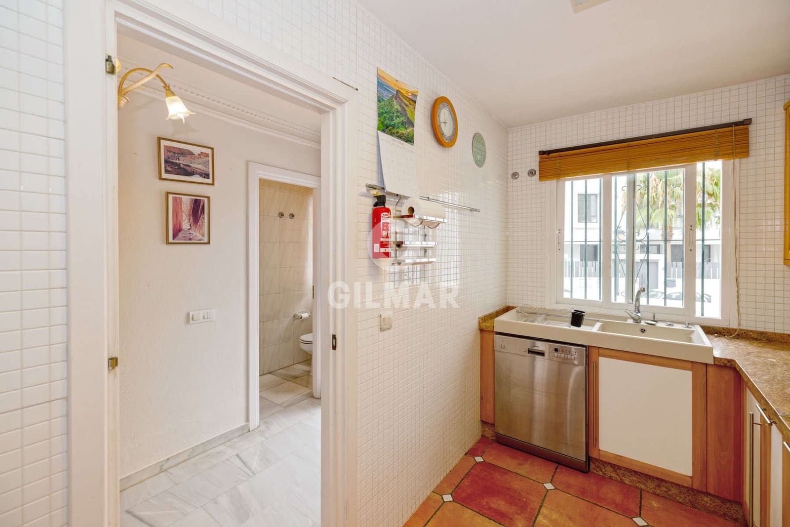 Adosado de 3 habitaciones en Estepona en venta con piscina garaje - 750.000 € (Ref: 9979235)