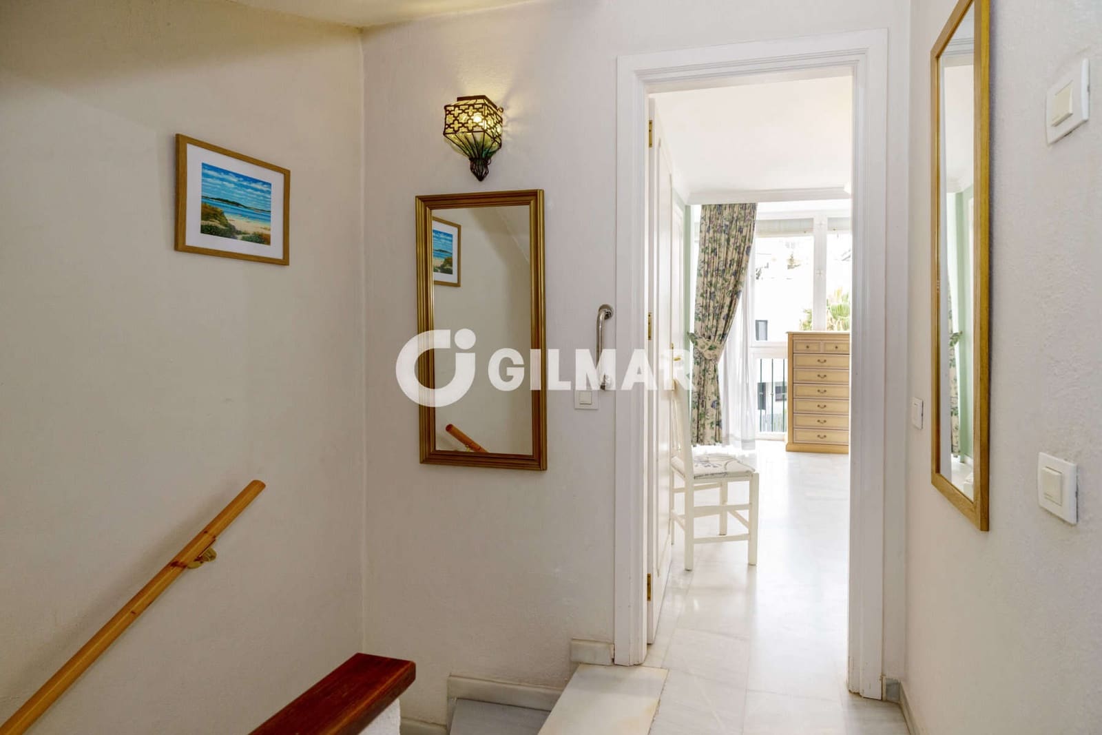 3 soveværelse Rækkehus til salg i Estepona med swimmingpool garage - € 690.000 (Ref: 9979235)