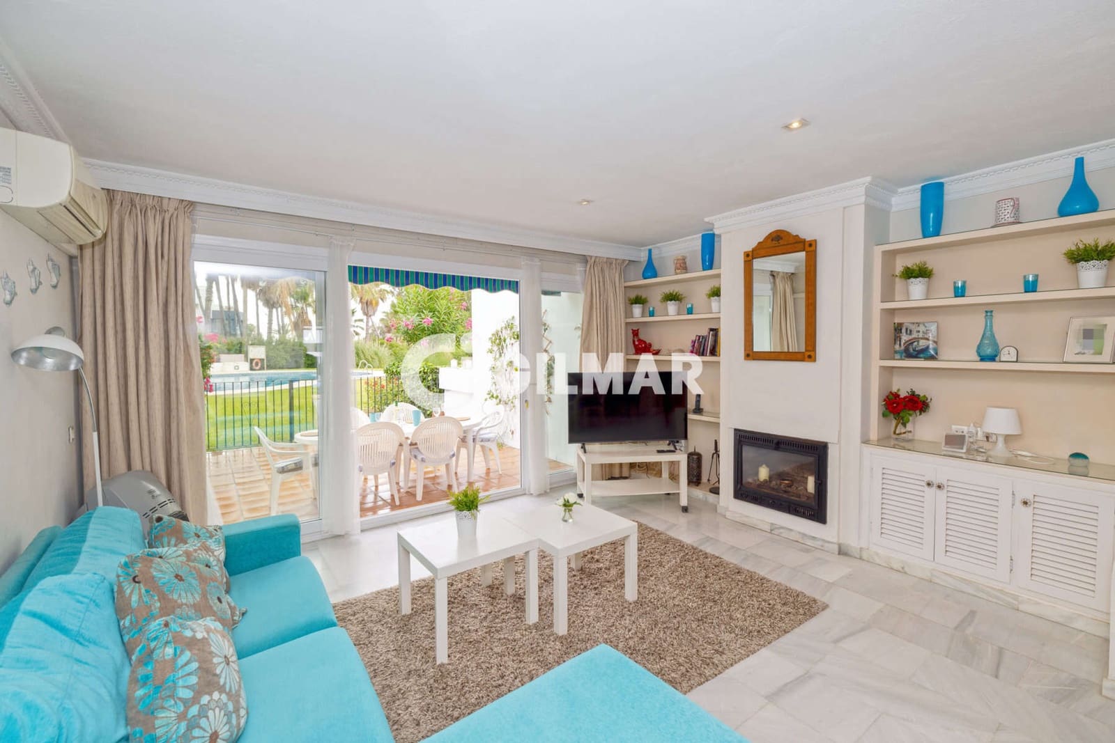 3 soveværelse Rækkehus til salg i Estepona med swimmingpool garage - € 690.000 (Ref: 9979235)