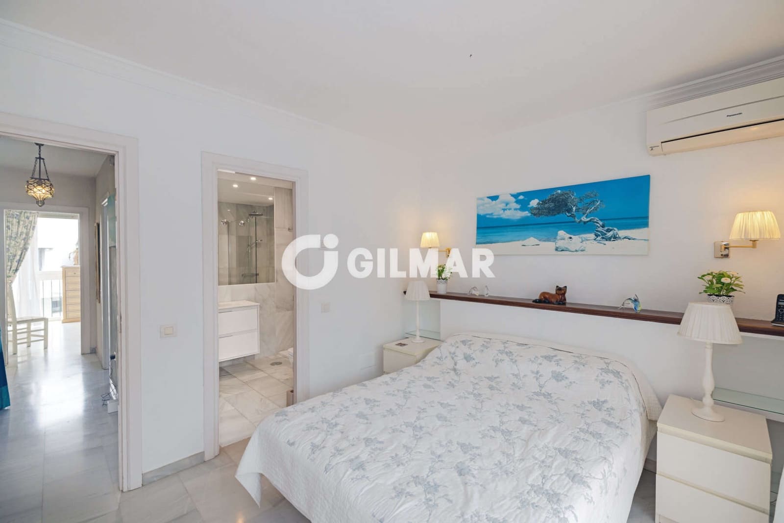 3 soveværelse Rækkehus til salg i Estepona med swimmingpool garage - € 690.000 (Ref: 9979235)