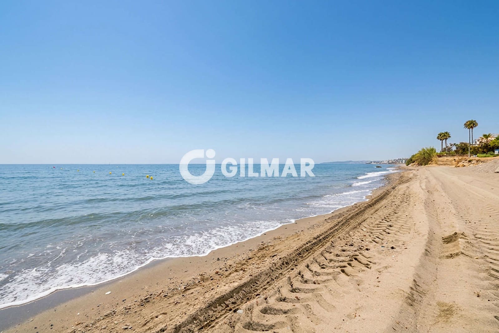 3 soveværelse Rækkehus til salg i Estepona med swimmingpool garage - € 690.000 (Ref: 9979235)