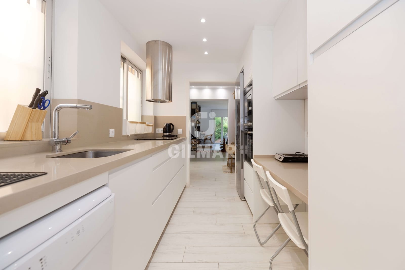 3 slaapkamer Flat te koop in Malaga stad met zwembad - € 720.000 (Ref: 9979277)
