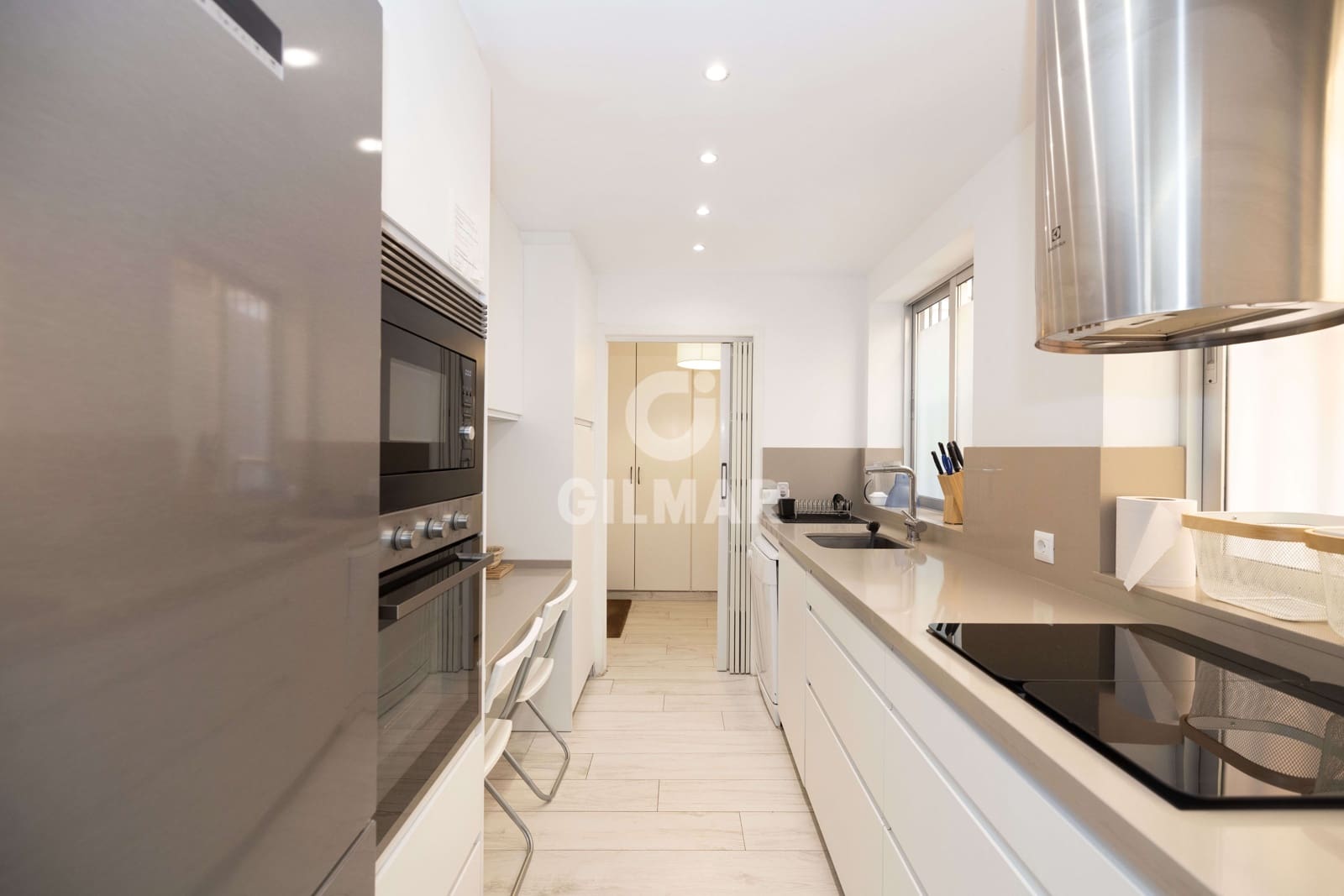 3 slaapkamer Flat te koop in Malaga stad met zwembad - € 720.000 (Ref: 9979277)