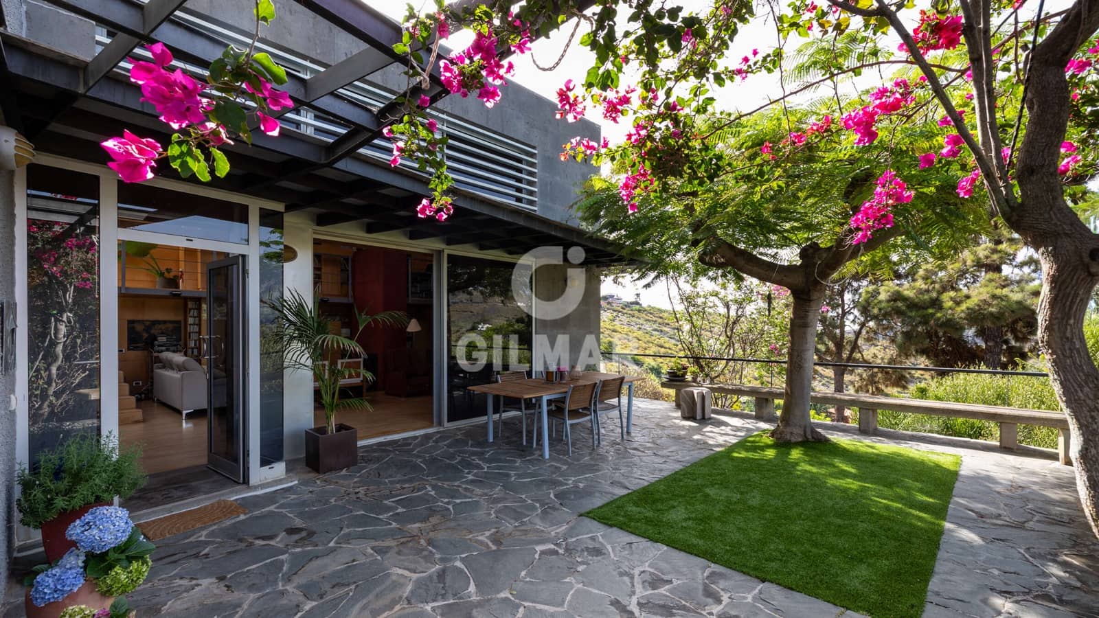 3 slaapkamer Villa te koop in Tafira Alta met garage - € 840.000 (Ref: 9981410)
