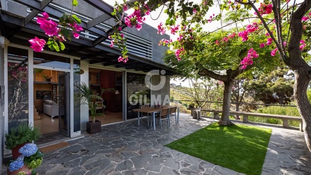 3 chambre Villa/Maison à vendre à Tafira Alta, Las Palmas de Gran Canaria avec garage - 840 000 € (Ref: 9981410)