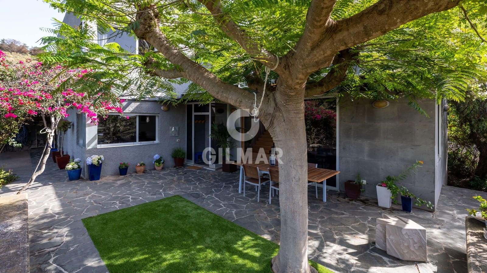 3 slaapkamer Villa te koop in Tafira Alta met garage - € 840.000 (Ref: 9981410)