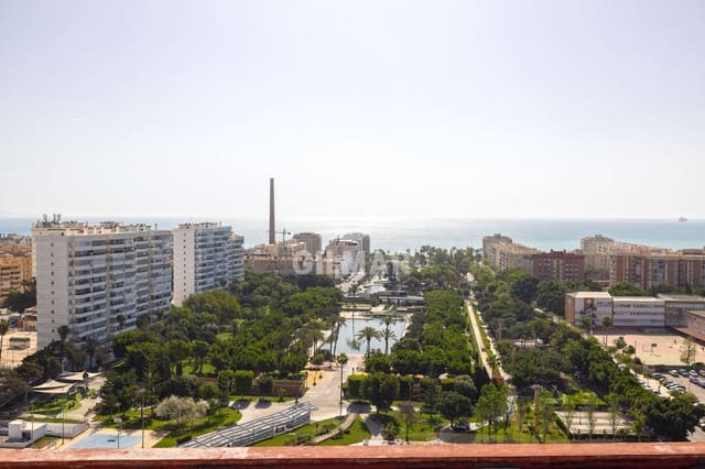 2 bedroom Flat for sale in Santa Paula, Málaga city - € 678,000 (Ref: 9981654)