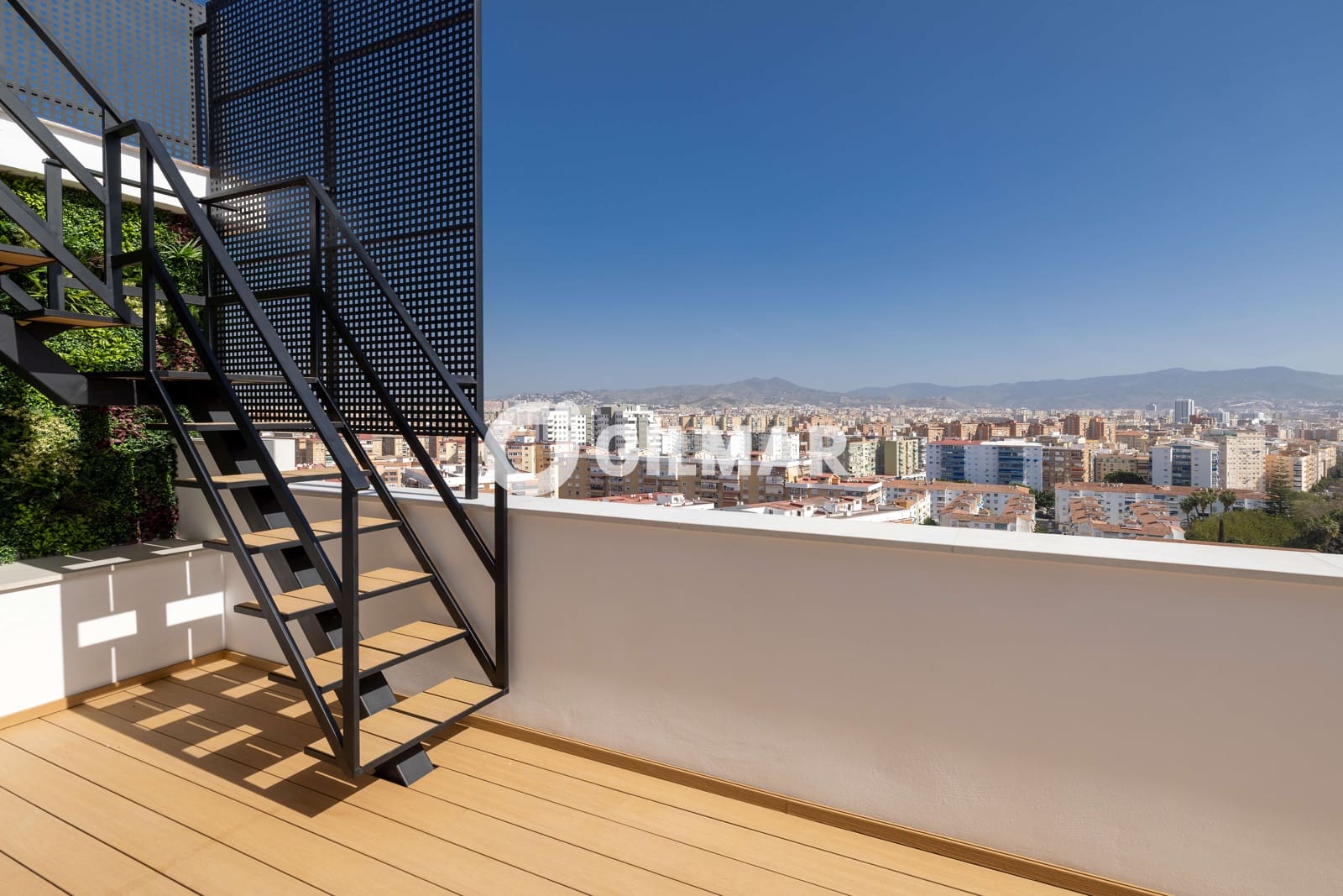 2 slaapkamer Flat te koop in Malaga stad - € 595.000 (Ref: 9981654)